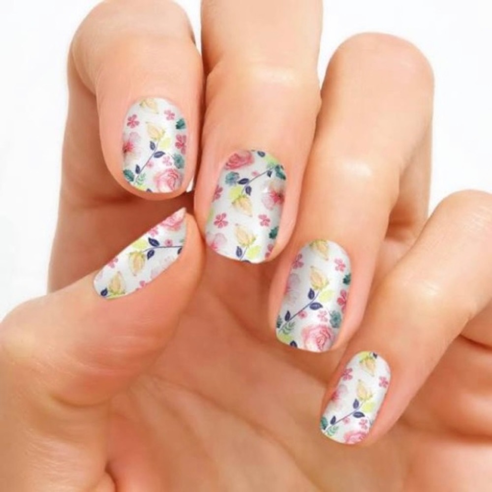 Color Street Let It Grow Floral Nail Strips NWT